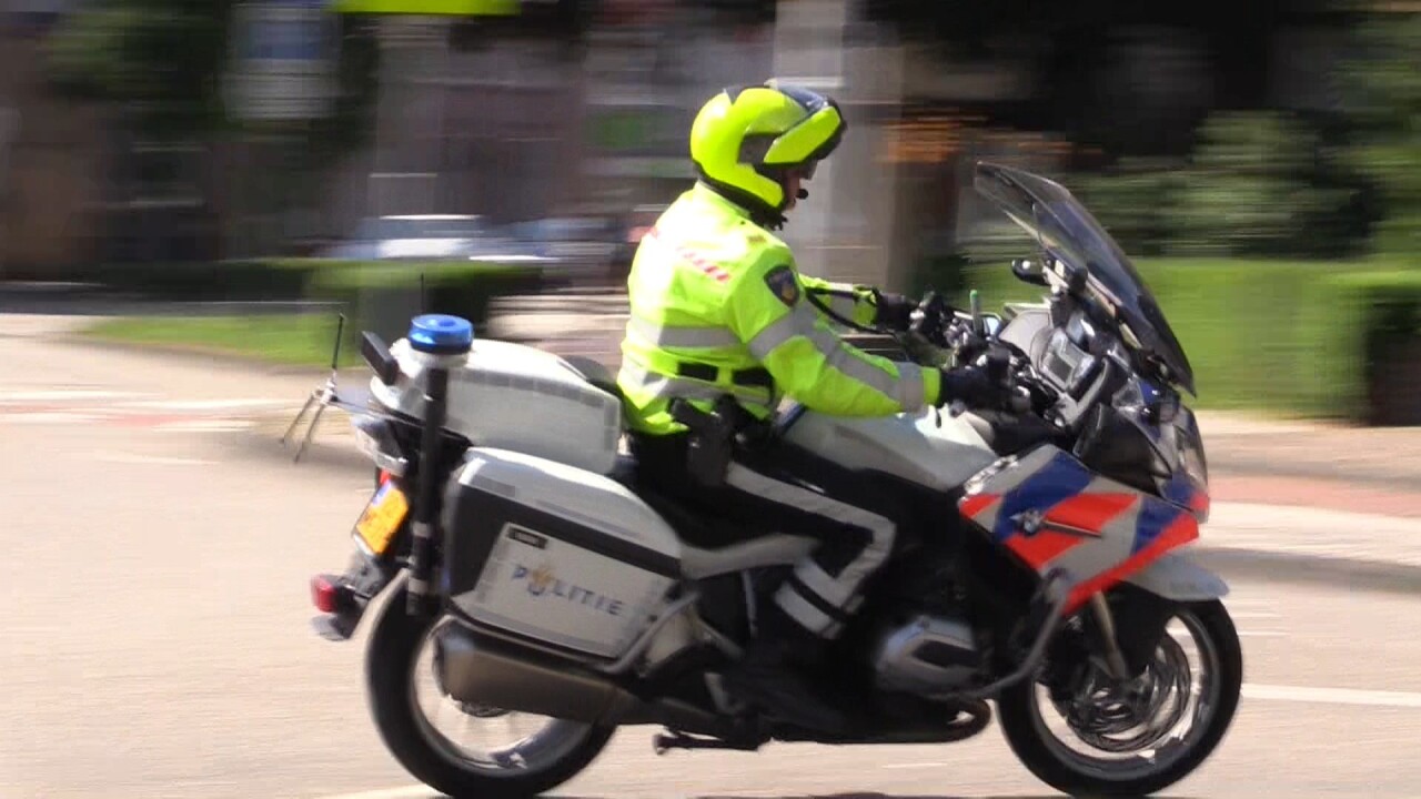 Rijbewijs en motorfiets in beslag genomen na meting 191 kilometer per uur bij Heiloo
